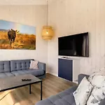 5 Star Holiday Home In Hadsund Hébergement de vacances *