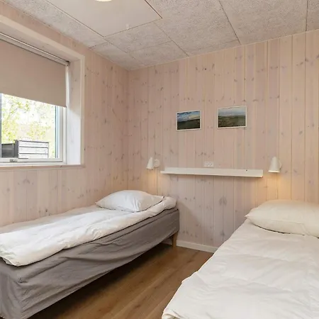14 Person In Holiday home *