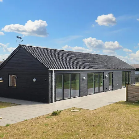 Holiday home 14 Person In