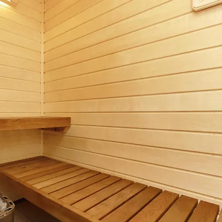 14 Person In Сasa de vacaciones Hadsund