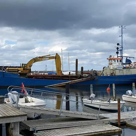 Сasa de vacaciones 14 Person In *